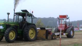 john deere 3140 trekkerslep Noordscheschut 2014 [upl. by Fennie]