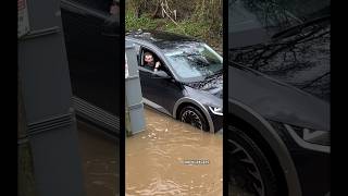 Happy Chap in the end…😂 EV FloodsUK FordCrossing UK Flooding CarsvFlood electricvehicles [upl. by Almallah]