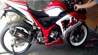 Honda CBR 250R Exhaust Yoshimura R77j Cyclone Japan [upl. by Muraida]