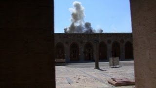 Alep la mosquée des Omeyyades endommagée par les combats [upl. by Erdne46]