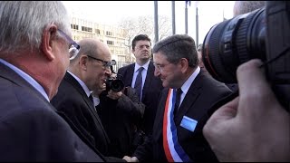 Ollioules inauguration de DCNS par JeanYves Le Drian [upl. by Enaitsirhc]