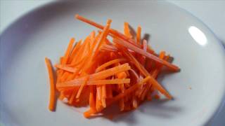 KNIFE SKILLS HOW TO JULIENNE CARROTS [upl. by Yroc]