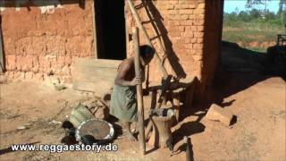 Traditional house  Madagascar  1505 2017 [upl. by Earehs]