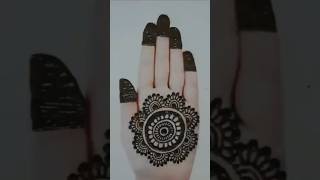 Easy Simple Gol tikki Beautiful mehndi designs easy mehndi design youtubeshortsshorts gol tikki [upl. by Flavius520]