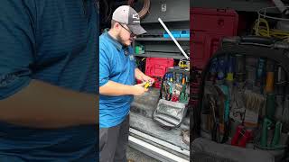 Whats Inside HVAC Techs Tool Bag hvac heatingandairconditioning tools foryou shorts [upl. by Graves104]