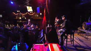 Keith Anderson performs Pickin Wildflowers live at Gaslamp Long Beach [upl. by Bela]