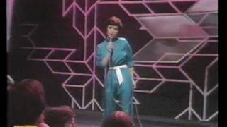 Sheena Easton  9 to 5  Top of the Pops 1980 [upl. by Huckaby276]