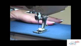 05 Pieds de biche BERNINA Pied pour boutonnière n°3 wwwsteckerbe [upl. by Dhiman868]