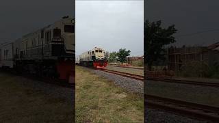 KA Kaligung With vintage GE U18C 83 81 SMC [upl. by Necaj]