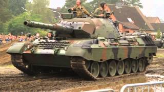 Stahl auf der Heide 2014 ★ Vorstellung Leopard 1 A5 ★720p60fps [upl. by Beaston]