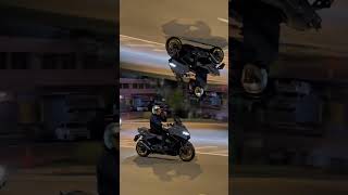 YAMAHA TMAX 560 ON THE MOVE Termignoni exhaust [upl. by Marillin523]