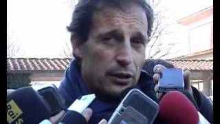 Allegri VIDEO MilanSamp non è Garrone contro Cassano [upl. by Hannus]