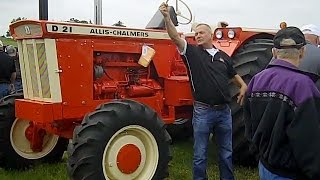 Allis Chalmers D21 Tractor with Front Wheel Assist Sold for Record Price on Iowa Auction [upl. by Herrle]