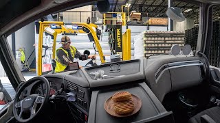 Elektrikli Forklift Tıra Nasıl Yüklenir DAF XF 480 How to Load an Electric Forklift onto a Truck [upl. by Essirehc]