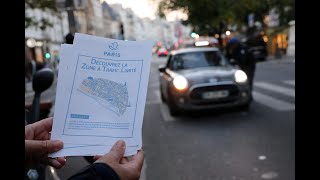 Paris Caradisiac a testé la Zone à trafic limité [upl. by Jansen]