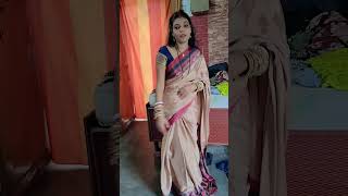 pass bulake gale se Laga ke tune to Badal Dali duniya song bollywood sorts reels [upl. by Kaila497]