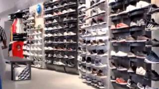 Foot Locker  Sneaker Skills  Shelf [upl. by Dowd]