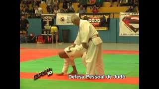 Apresentação de defesa pessoal de judô na II Expo Artes Marciais de S J dos Campos [upl. by Alderson]