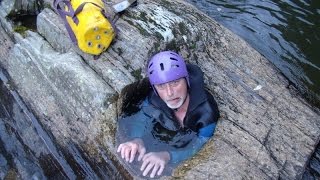 Le canyon du Banquet avec Lot Aventure [upl. by Jesus]