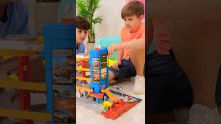 Roma and Friend play with Toy Cars and Build Matchbox City [upl. by Annauqahs921]