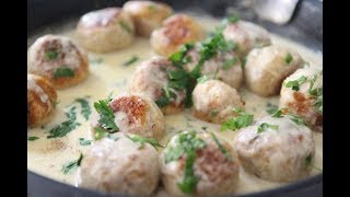 Boulettes de poulet Sauce Crémeuse  Swedish Meatballs [upl. by Kendyl763]