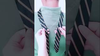 Classic way to tie a tie shorts short rameshahirkrishna [upl. by Sou404]