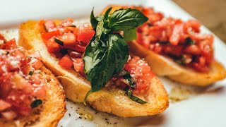 BRUSCHETTA  Recette italienne rapide et facile  🇮🇹 Petite Italie [upl. by Salem936]