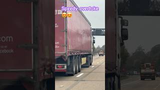 Quick Overtake on M25 Near Guildford UK [upl. by Labotsirhc542]