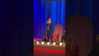 TOMMASO ZORZI AL MAURIZIO COSTANZO SHOW CANTA quotBOCCA DI ROSAquot [upl. by Artenak]