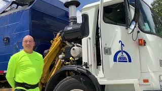 Orlando soild waste management BRAND NEW Side end loader On Recycling With Universal Grippers [upl. by Latoya]