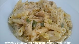 Pasta con Pollo y Salsa Béchamel [upl. by Chanda]