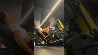 heavy light heavy light gymshark highprotein liftheavy glutesworkout [upl. by Urian]