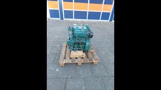 Volvo Penta 2002 18pk alleen motor [upl. by Nonnaer]