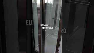 Elevador com portas de vidro automática solicite seu orçamento elevador plataforma elevator [upl. by Ecertal]