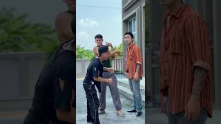 Standing up to bullies 🫡 leoviet martialart kungfu viral funny [upl. by Notsniw]