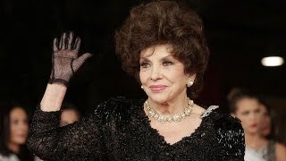 Gina Lollobrigida vende sus joyas por una buena causa [upl. by Fabian]