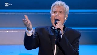 Strada facendo  Claudio Baglioni  Live al Foro Italico  A TUTTO CUORE  Rai 1 [upl. by Llednik107]