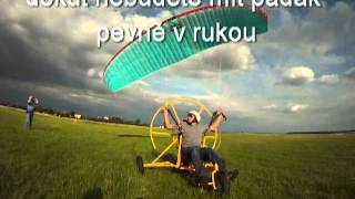 Paraglidingová tříkolka  paramotor trike  simulátor startů PPG [upl. by Tippets249]