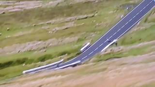 Ian Hutchinson crash tt race 🇮🇲2017 [upl. by Fortna494]