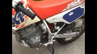 1994 XR250R Test Start 0512MPG [upl. by Napier535]