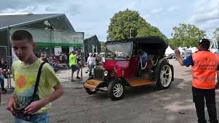 Tractors parade after Historic Tractor Show Panningen 2023 organized by HMT KLEP [upl. by Merlin]