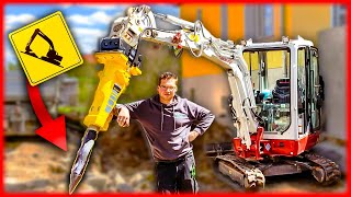 EIGENER BAGGER mit HYDRAULIKHAMMER  Fundament wegstemmen  Home Build Solution [upl. by Konstantin443]