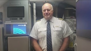 7s Hero United Airlines pilot from Boise goes viral for buying pizza for 155 passengers [upl. by Pasquale653]