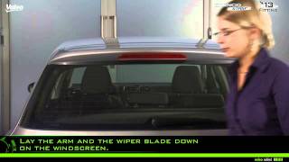 Driving Assistance Valeo Silencio Xtrm®  fitment of wiper blade  instruction type n° 13 [upl. by Enrica40]