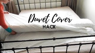 INGENIOUS DUVET COVER TRICK  The easy way to change a duvet cover [upl. by Mohandis]