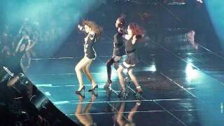 Beyoncé Single Ladies Put A Ring On It Live HD [upl. by Croft]