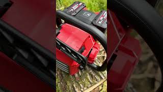 Brand NEW Milwaukee Fuel M18 Twin Battery Chainsaw Features Close Up [upl. by Aroc]