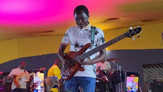 Alick Macheso Greatest Live Performing Hit Song Yakatora Award Vanhu vakanakirwa🔥🔥🎸 [upl. by Ahsiled]