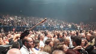 Le Portrait concert de Calogero à Grenoble Liberté Chérie Tour novembre 2018 [upl. by Tebazile]