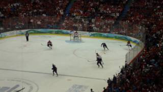 Sidney Crosby scores the Gold Medal Winning Goal at the Vancouver 2010 Winter Olympics [upl. by Eduj]